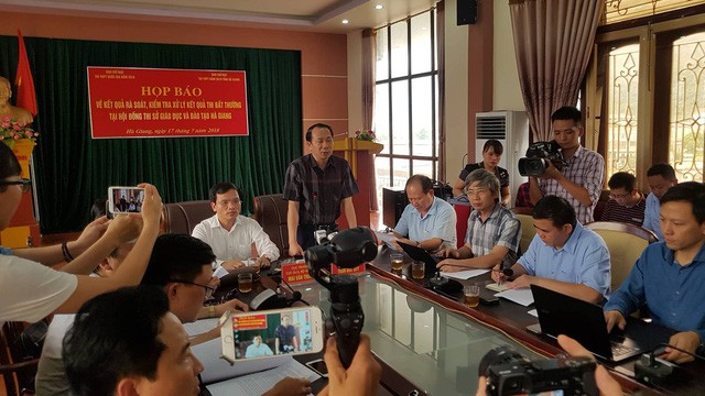 Từ việc nâng điểm hàng trăm bài thi ở Hà Giang, nhiều ý kiến cho rằng cần thanh tra các địa phương khác