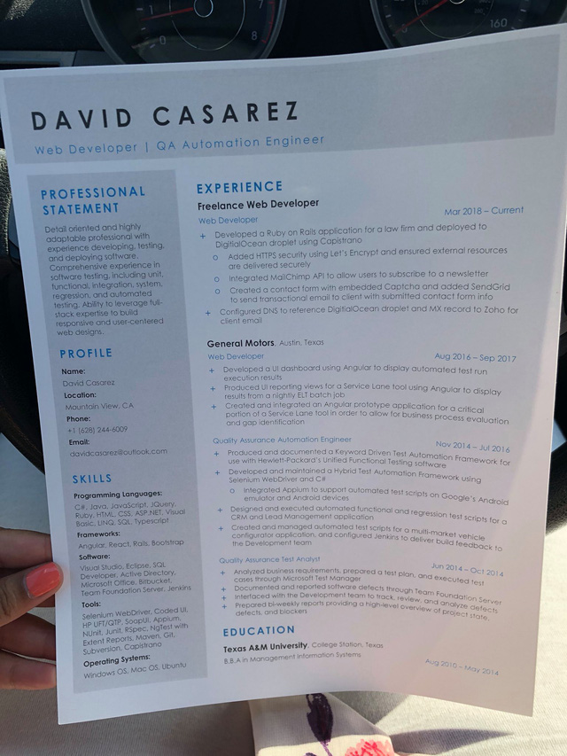 Tờ sơ yếu lý lịch đầy thành tích của anh David Casarez. (Nguồn: Novus Vero)