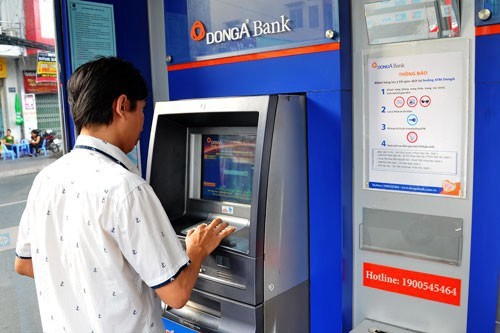 DongA Bank chỉ tạm ứng 50% cho khách bị 