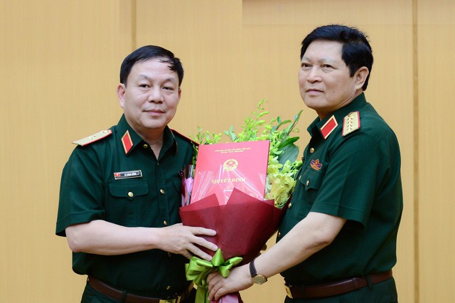 
Thiếu tướng Lê Đăng Dũng bắt đầu phụ trách Chủ tịch kiêm Tổng giám đốc Viettel từ 31/7/2018
