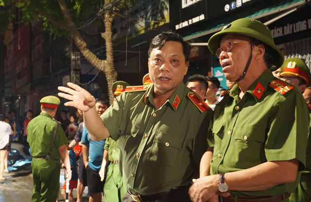 
Thiếu tướng Nguyễn Hải Trung, Giám đốc Công an tỉnh Thanh Hóa chỉ đạo trực tiếp tại hiện trường

