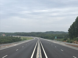 “Con đường tạo cơ hội” Đà Nẵng - Quảng Ngãi chạy tối đa 120km/h