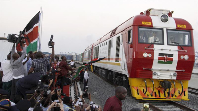 Tàu hỏa tại Kenya là một trong những dự án lớn của Trung Quốc ở châu Phi (Ảnh: AFP)