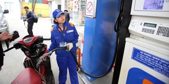 Xăng dầu đồng loạt tăng giá kể từ 15h chiều nay