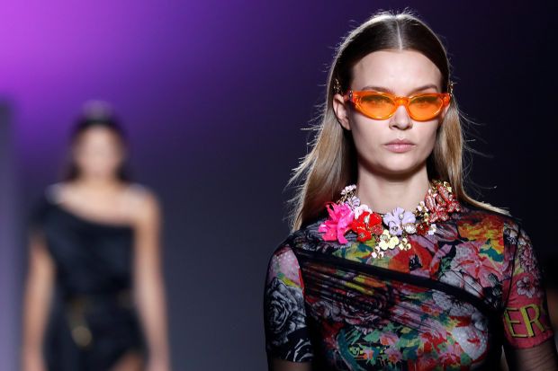 Hãng thời trang Michael Kors sắp thâu tóm Versace với giá 2,1 tỷ USD