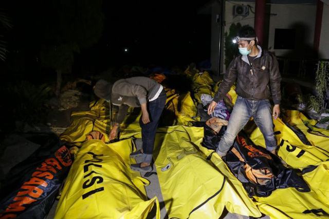 Thảm họa sóng thần Indonesia: Số người chết có thể lên tới hàng nghìn người