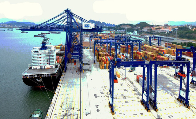 Phí dịch vụ cảng biển tại Việt Nam đang thấp nhất khu vực
