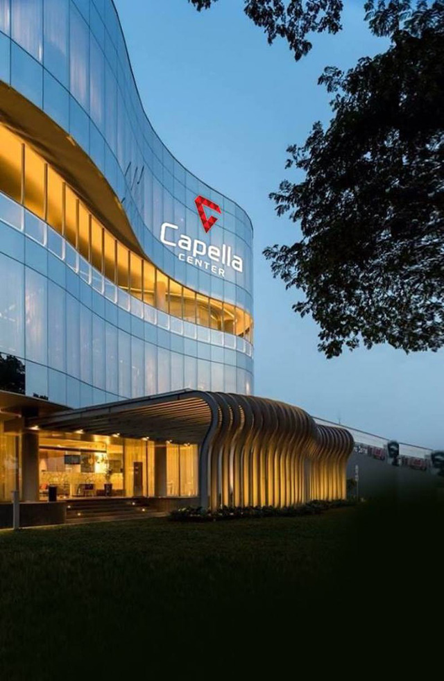 1. Hiện công trình tại 24 đường Ba Tháng Hai, phường 12, quận 10 là một nhà hàng, trung tâm hội nghị tiệc cưới có tên gọi Capella Gallery Hall