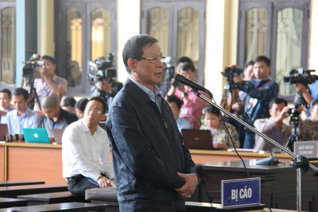 
Cựu Trung tướng Phan Văn Vĩnh bị đề nghị 7 - 7,5 năm tù
