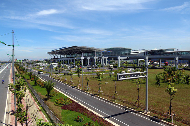 Nhà ga hành khách T2 được đưa vào khai thác chính thức từ ngày 25/12/2014.