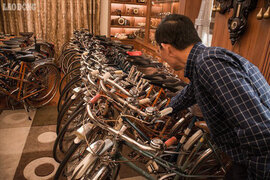 Chiếc xe đạp cổ của đại gia Hà Nội: Giá đắt bằng căn nhà phố Hàng Đào