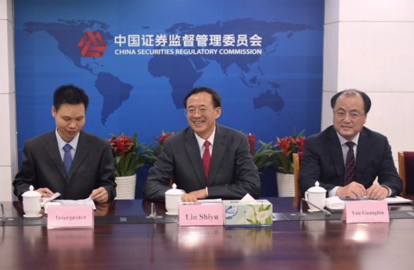 Việt Nam tăng cường hợp tác với Trung Quốc về quản lý chứng khoán