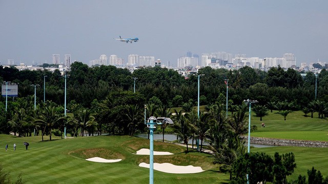 Sân golf Tân Sơn Nhất được đưa ra khỏi quy hoạch sân golf của TPHCM (ảnh: Phạm Nguyễn)