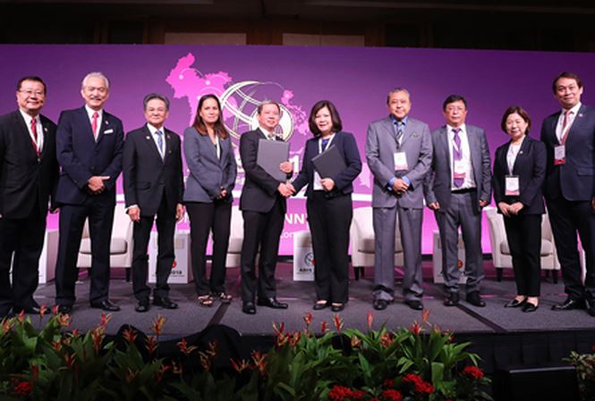 T&T Group ký kết hợp tác với YCH Group (Singapore) triển khai dự án tại VN