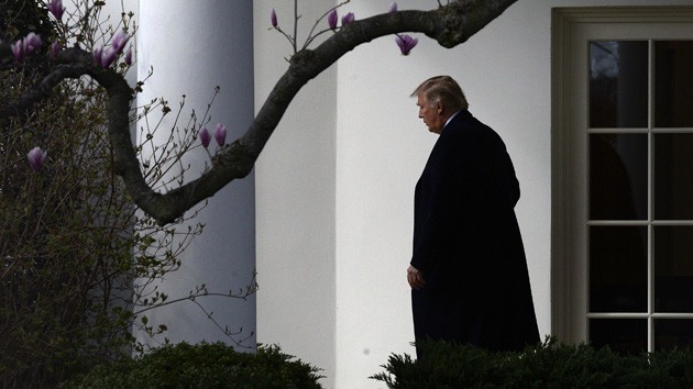 Tổng thống Trump: Tôi cô đơn trong Nhà Trắng - Ảnh 1.