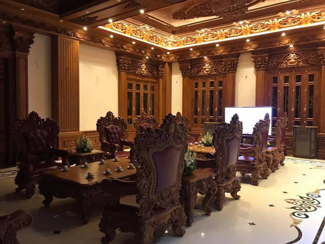 Lâu đài của đại gia Nam Định có con gái đeo vàng trĩu cổ ngày cưới - Ảnh 11.