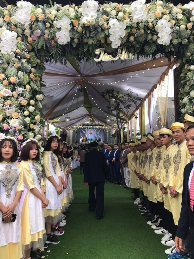 Lâu đài của đại gia Nam Định có con gái đeo vàng trĩu cổ ngày cưới - Ảnh 13.