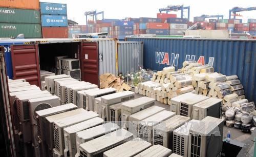 Thủ tướng trả lời về trách nhiệm vụ 18.000 container phế liệu tồn lưu