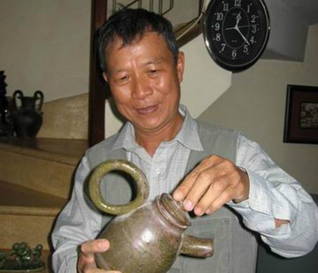 Bộ sưu tập ấm trà “độc nhất vô nhị” ở VN, có chiếc nhỏ xíu mà giá cả trăm triệu - 11