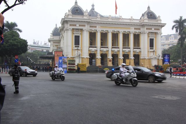 Chủ tịch Triều Tiên tới Hà Nội, dừng chân tại khách sạn Melia - 5