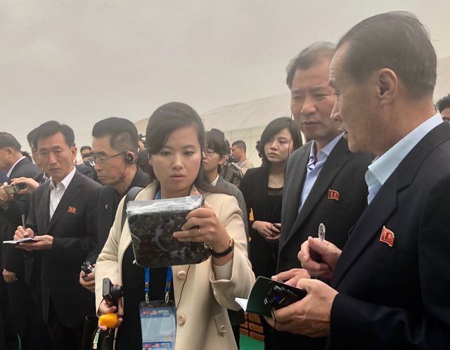 Đoàn Triều Tiên thăm tổ hợp sản xuất ô tô, nông nghiệp công nghệ cao tại Hải Phòng - 8