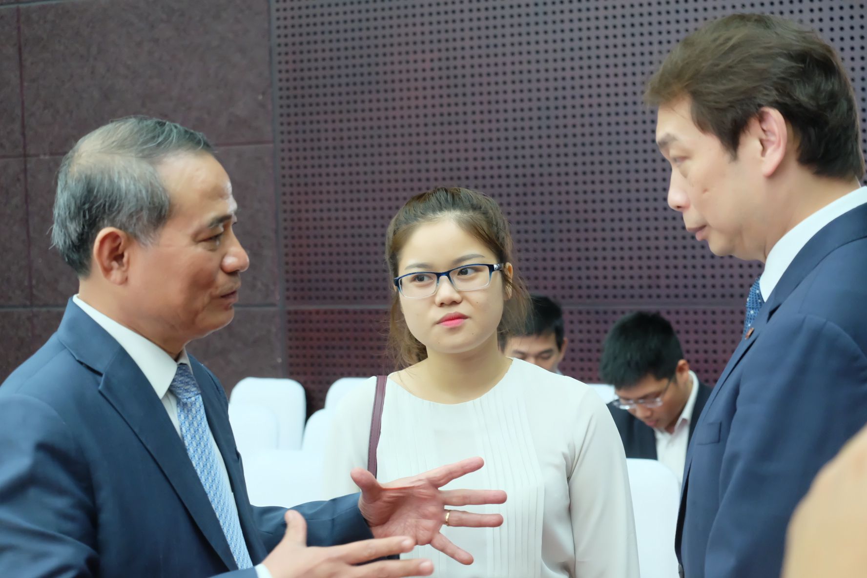 “Vua hàng hiệu” Jonathan Hạnh Nguyễn, đại gia Dũng “lò vôi” nhắm đầu tư vào Đà Nẵng