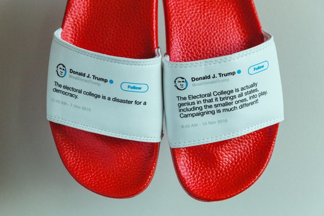 Bán hàng bá đạo: Dép in hình Twitter Tổng thống Trump, thu hàng chục tỷ - 11