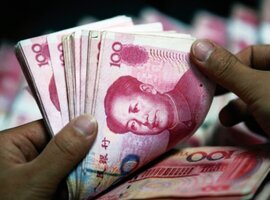 Tỷ giá CNY/USD lần đầu tiên vượt ngưỡng 7 kể từ năm 2009