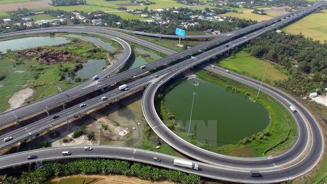 Chính phủ yêu cầu dồn toàn lực cho Dự án cao tốc Bắc - Nam - 2