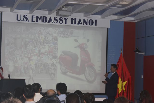 Giải pháp cấm xe máy tại Việt Nam dưới góc nhìn của chuyên gia Mỹ - 2