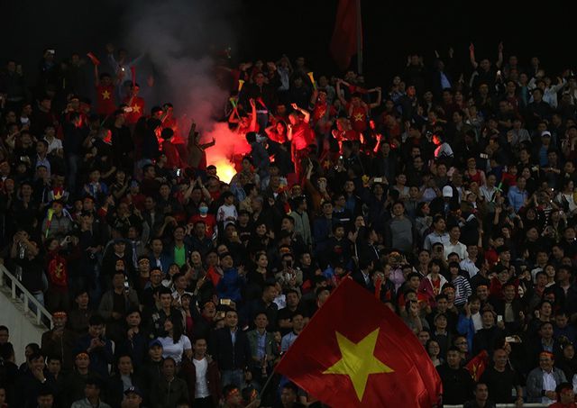 VFF bị phạt gần 40 nghìn USD vì pháo sáng ở vòng loại U23 châu Á - 1