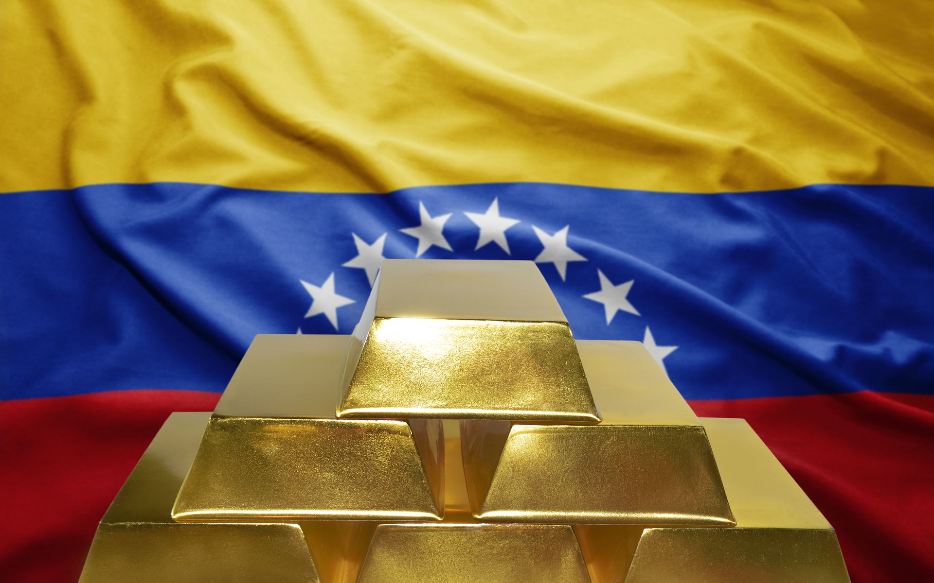 Bất chấp lệnh trừng phạt, Venezuela lại bán chui gần 14 tấn vàng