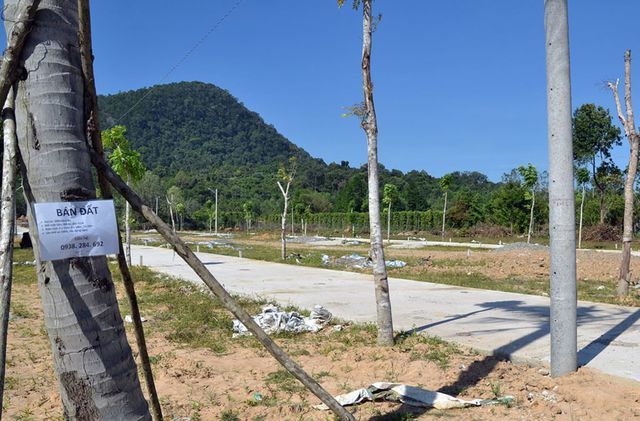 Bộ Kế hoạch: Cần cấm người Việt đứng tên hộ người Trung Quốc mua đất đai
