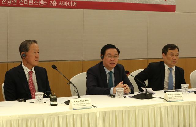 Ông Park Hang Seo được nhắc tới trong hợp tác kinh tế Việt - Hàn - 3