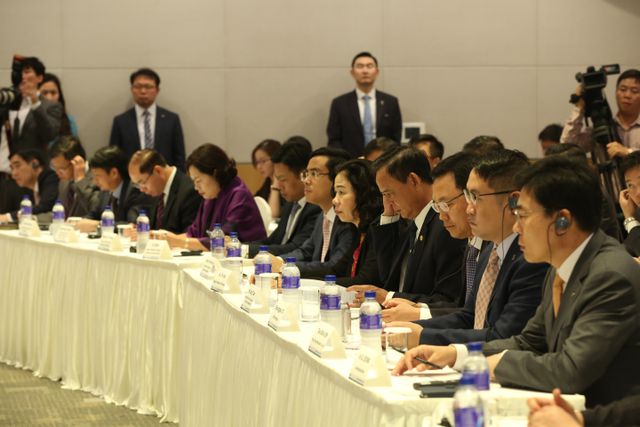 Ông Park Hang Seo được nhắc tới trong hợp tác kinh tế Việt - Hàn - 4