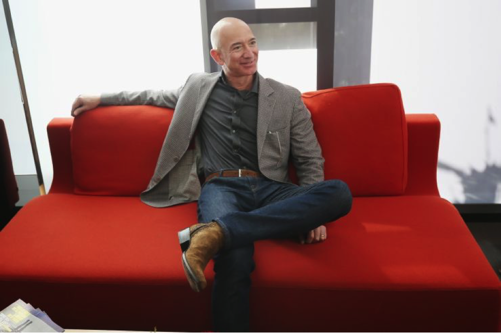 Người giàu nhất thế giới, Jeff Bezos bán 2,8 tỷ đô la cổ phiếu chỉ trong một tuần