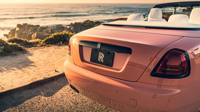 Chiêm ngưỡng trọn bộ sưu tập Rolls-Royce hương sắc mùa hè - 17