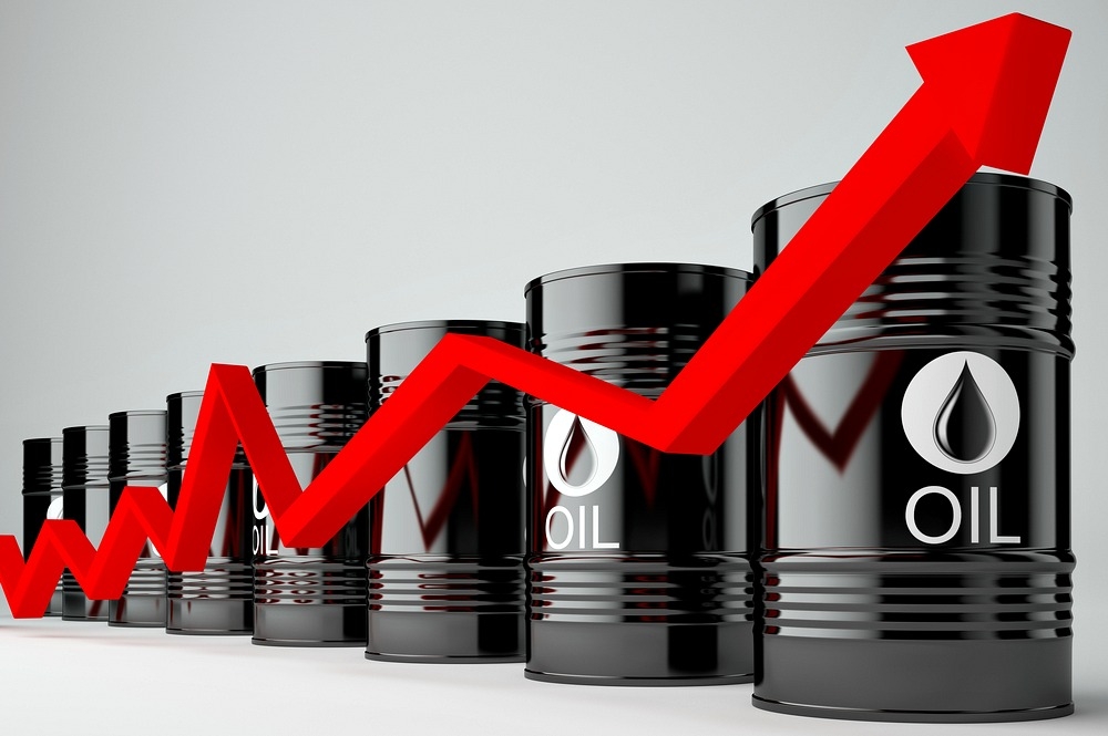 Giá dầu bật tăng do OPEC giảm sản lượng khai thác