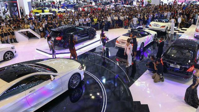 Ô tô nhập tăng kỷ lục, Bộ Công Thương hiến một loạt kế “cứu” công nghiệp ô tô Việt