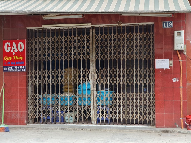 Hàng quán đóng cửa sang nhượng, dân quanh Công ty Rạng Đông thi nhau bán nhà - 3