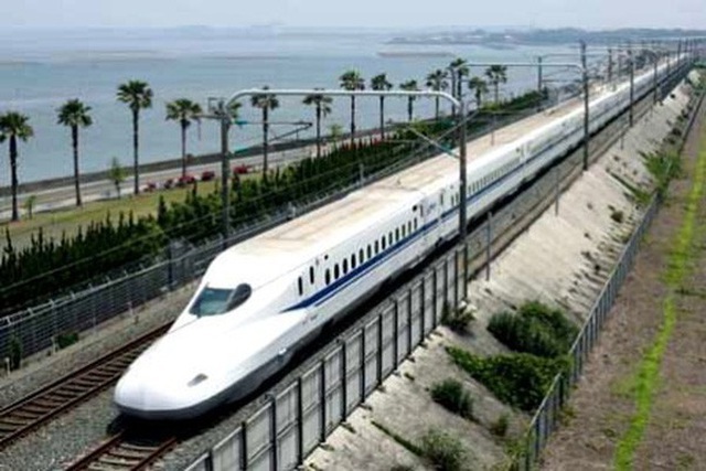 Chính phủ muốn Bộ Giao thông “giải trình thuyết phục” về đường sắt tốc độ cao - 1