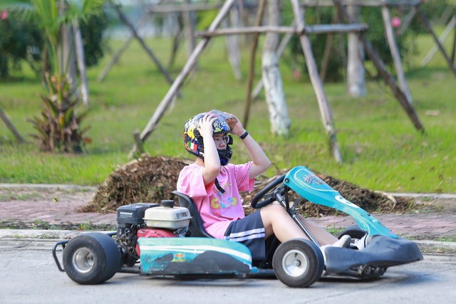 Trải nghiệm đua xe F1 thu nhỏ” ngay tại Hà Nội - 1