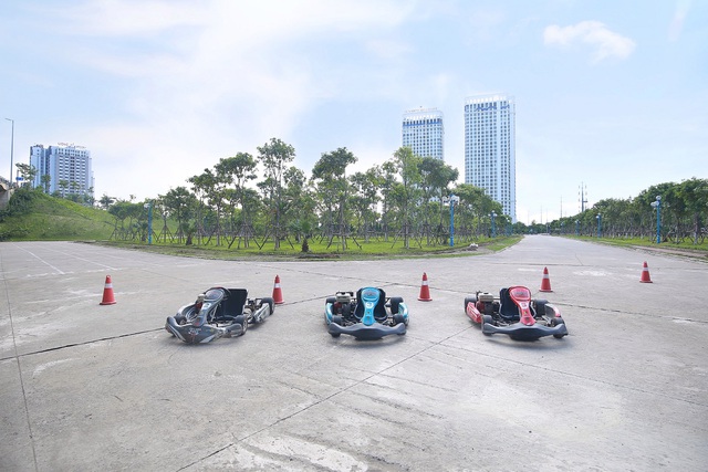 Trải nghiệm đua xe F1 thu nhỏ” ngay tại Hà Nội - 5