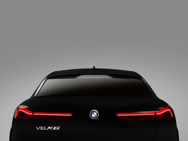 BMW X6 Vantablack - Chiếc X6 “đen nhất thế giới - 2