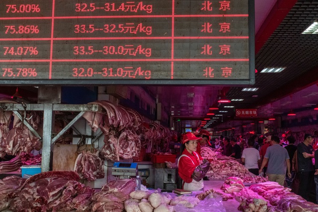 Bí mật bên trong kho dự trữ thịt lợn chiến lược của Trung Quốc - 1