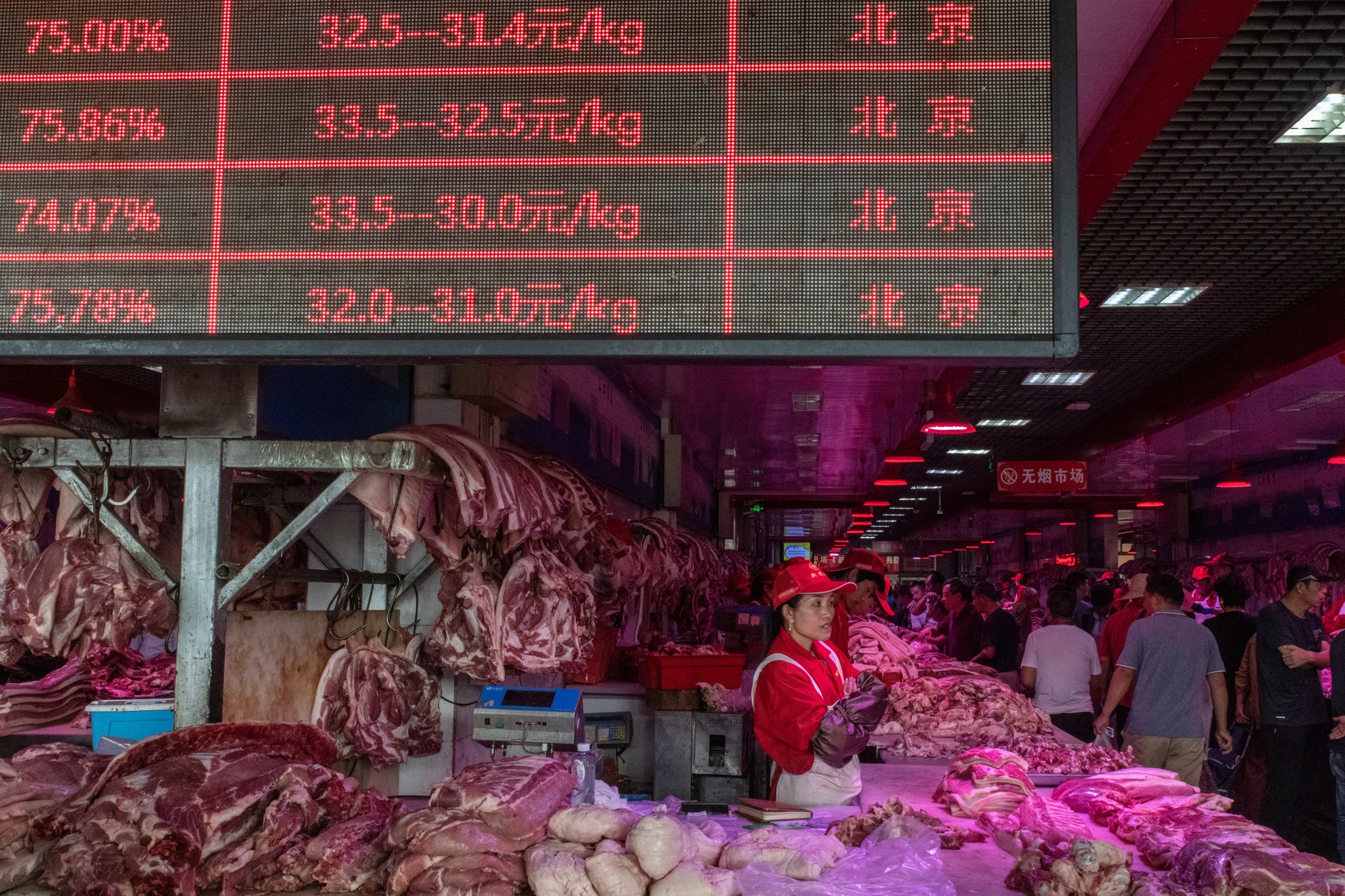 Bí mật bên trong kho dự trữ thịt lợn chiến lược của Trung Quốc