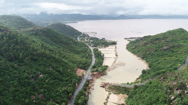Cam Ranh xin 15 tỷ xây cầu cứu 1.000 dân khi mùa mưa về - 1