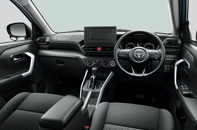 Toyota Raize chính thức gia nhập phân khúc SUV cỡ nhỏ - 3
