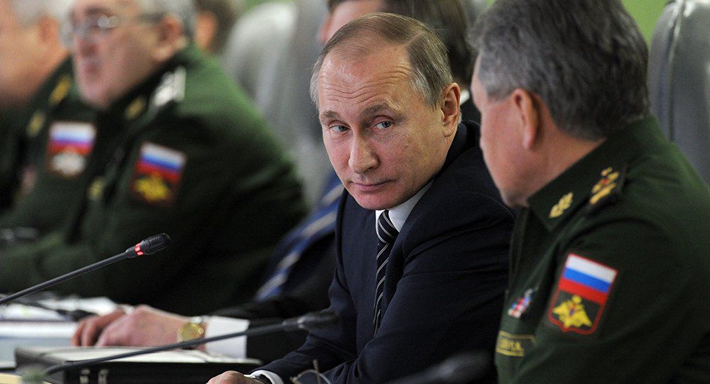 Ông Putin tiết lộ lý do Nga cắt giảm chi tiêu quốc phòng