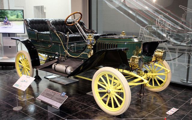 Khám phá sức hấp dẫn của Bảo tàng ô tô Toyota - 4
